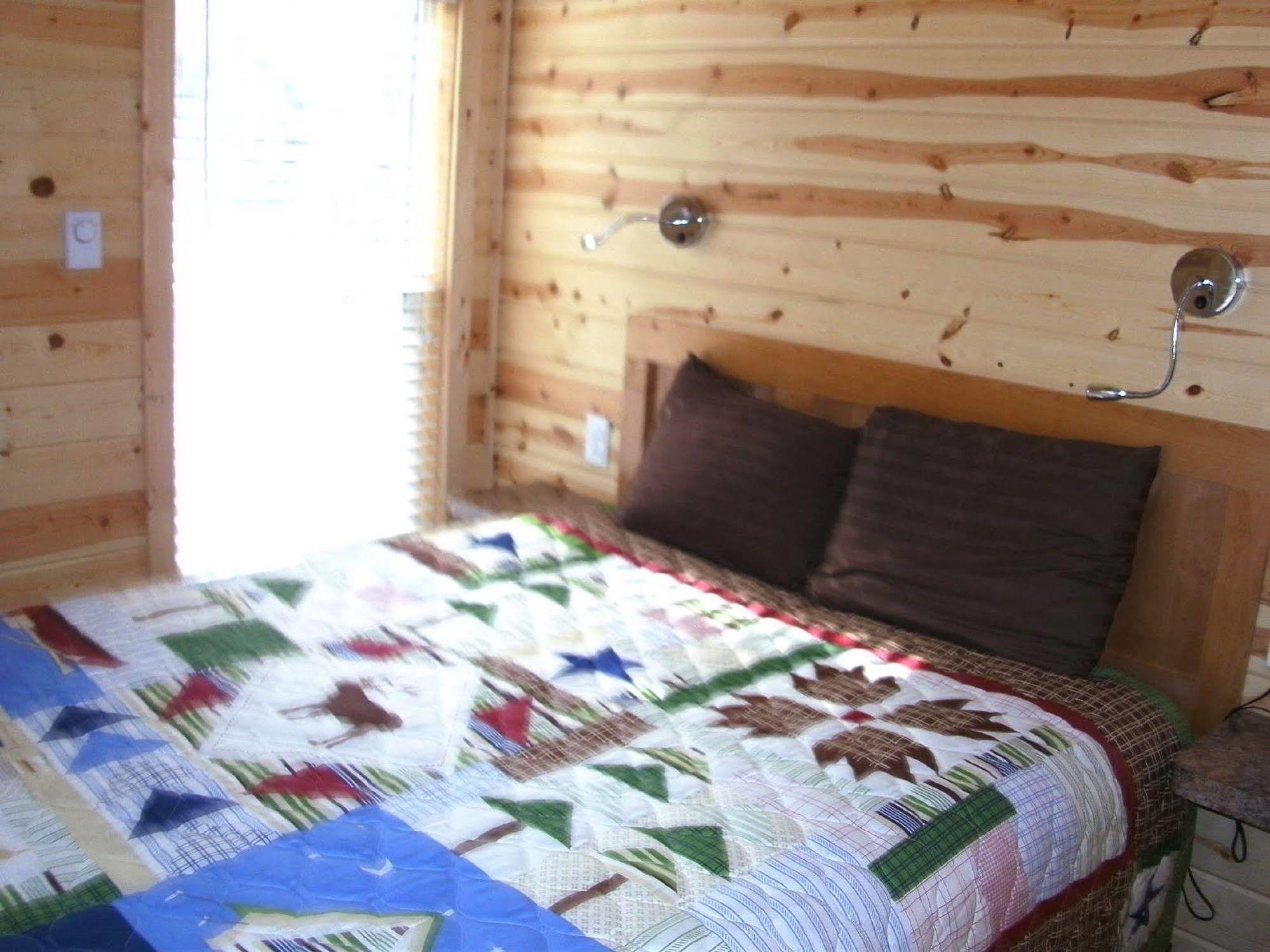 Bend-Sunriver Rv Campground Three Rivers Zewnętrze zdjęcie